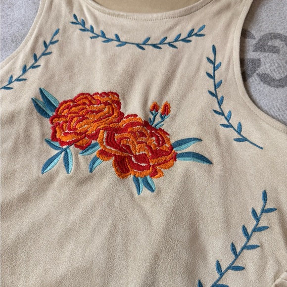 Zara Beige Crop Top with Floral Embroidery Suede like - Picture 2 of 9